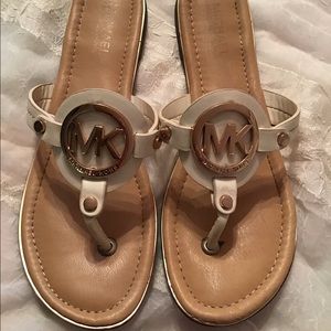 Michael Kors off white Womens sandals size 8